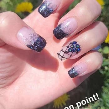 Pink nails with black lace and glitter details